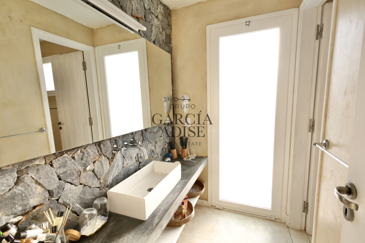 Casa ID.440/Casa-en-Club-de-Mar-con-4-habitaciones. - Casa en Club de Mar con 4 habitaciones.