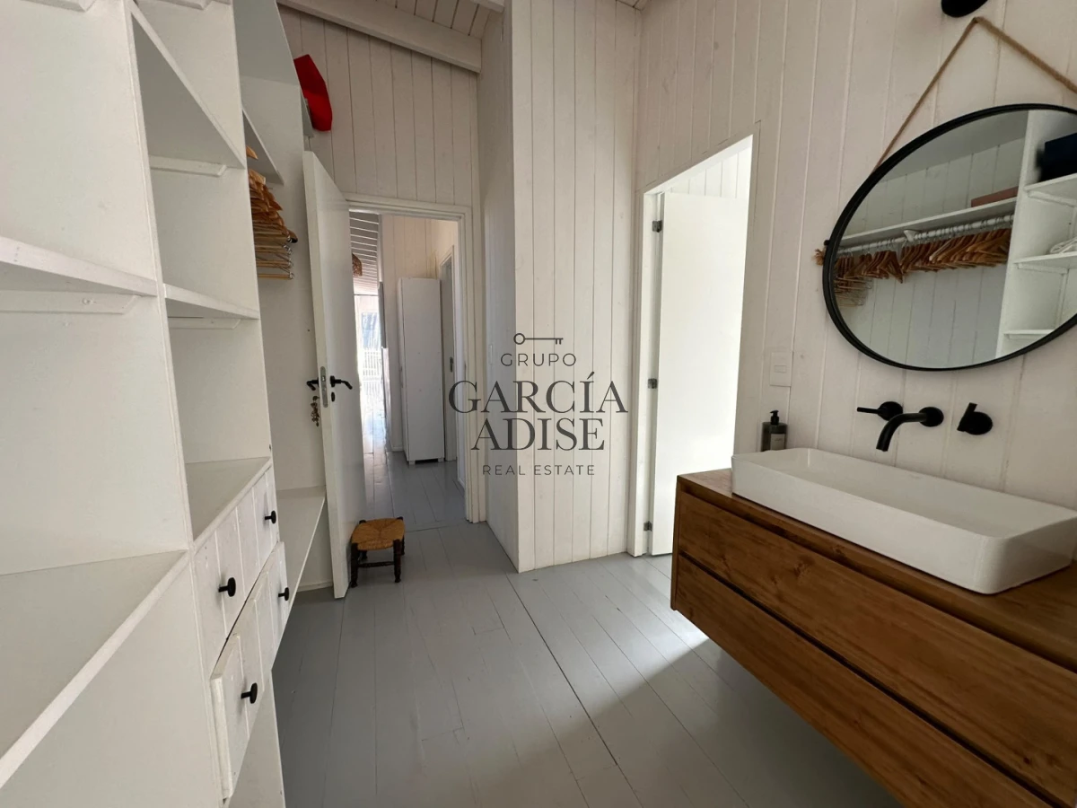 Casa ID.439/Casa-en-San-Vicente,-frente-al-mar,-en-VENTA - Casa en San Vicente, frente al mar, en VENTA