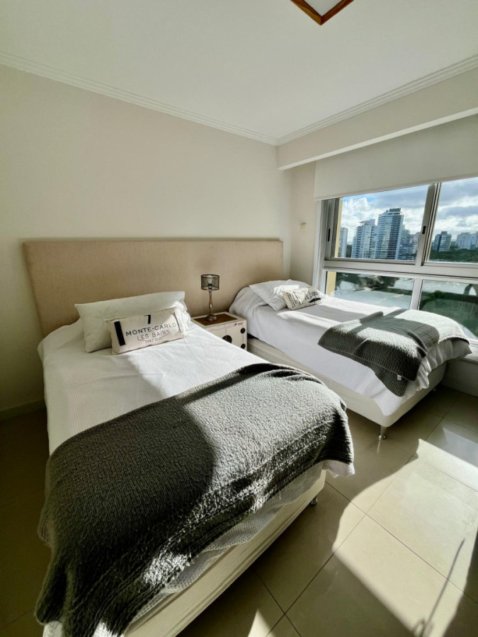 Apartamento ID.1772 - Edificio Torre Lobos -  Venta apartamento 3 dormitorios