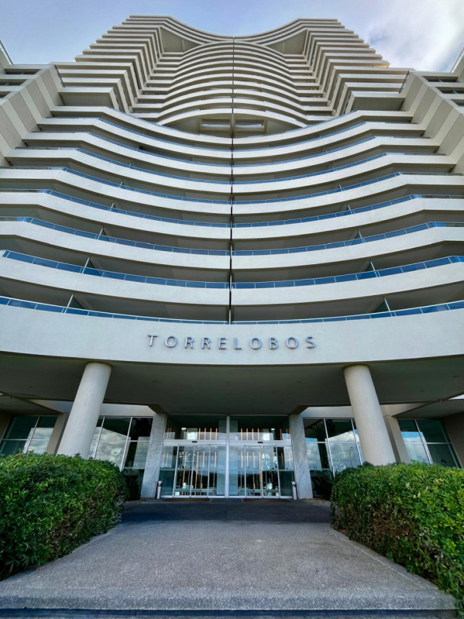 Apartamento ID.1772 - Edificio Torre Lobos -  Venta apartamento 3 dormitorios