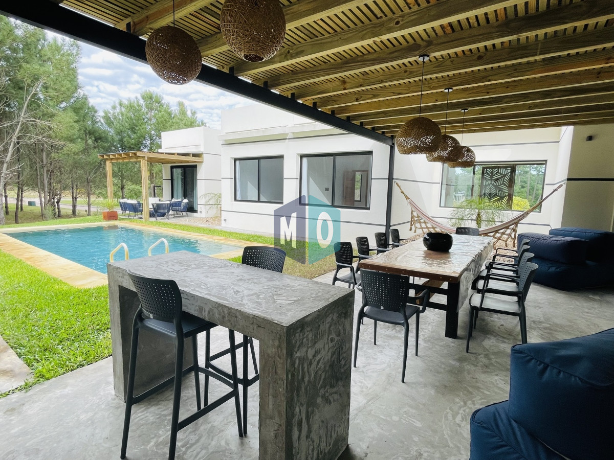 Casa ID.775 - Hermosa casa en Acres de Solanas