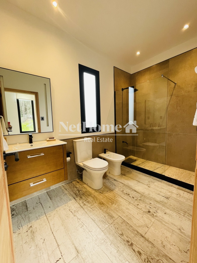 Casa ID.656 - Hermosa casa en Acres de Solanas