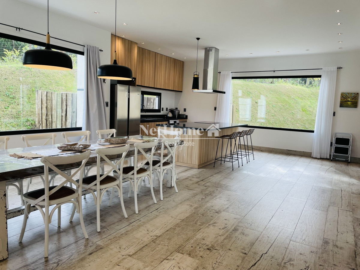 Casa ID.656 - Hermosa casa en Acres de Solanas