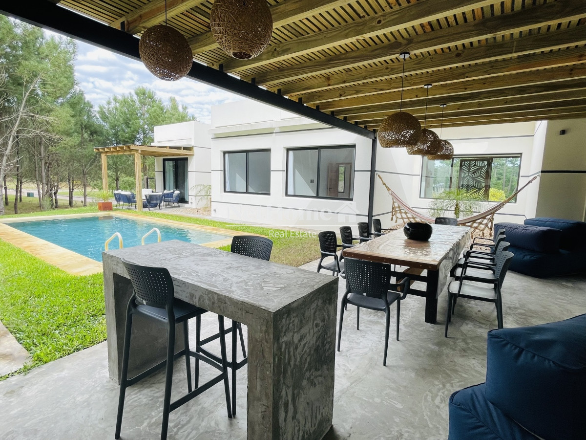 Casa ID.656 - Hermosa casa en Acres de Solanas