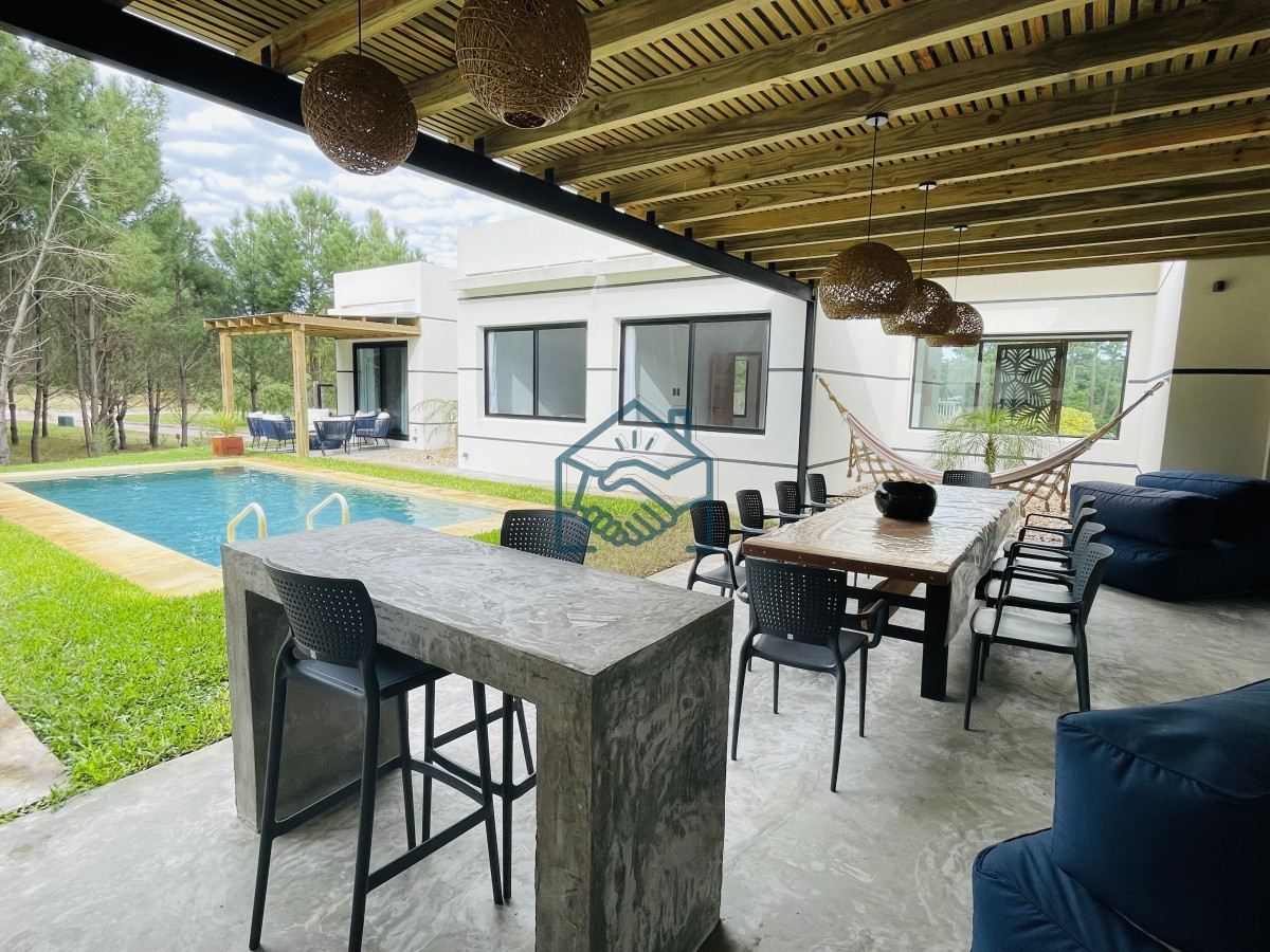 Casa ID.906/Hermosa-casa-en-Acres-de-Solanas - Hermosa casa en Acres de Solanas