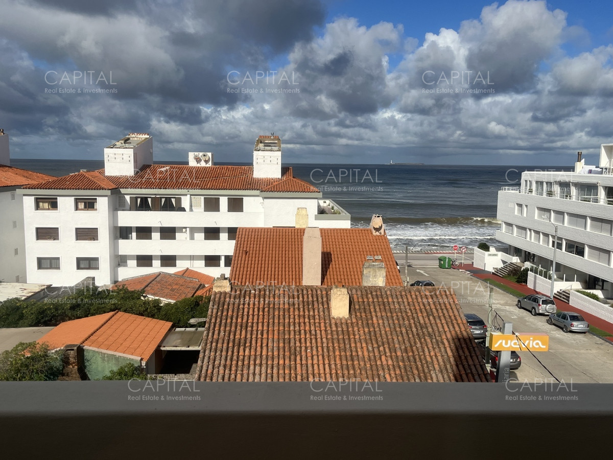 Local Comercial ID.37780 - Oficina en alquiler en Punta del Este