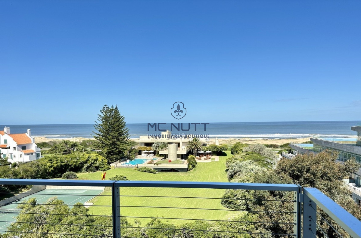 Apartamento Ref.640/ - Unidad en edificio único y de lujo