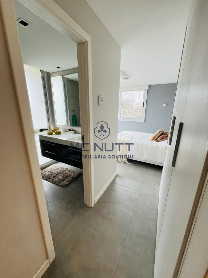 Apartamento Ref.656/ - VENTA DEPARTAMENTO PRIMERA LINEA PLAYA MANSA