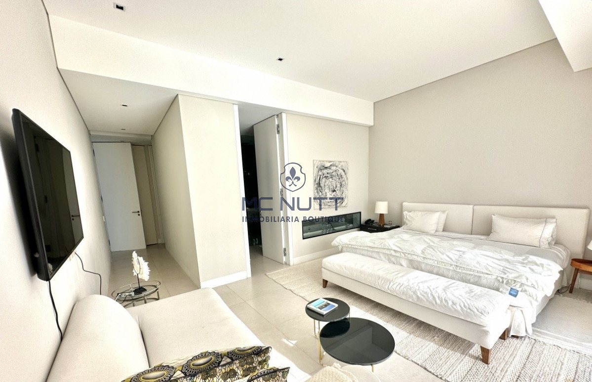 Apartamento Ref.640/ - Unidad en edificio único y de lujo