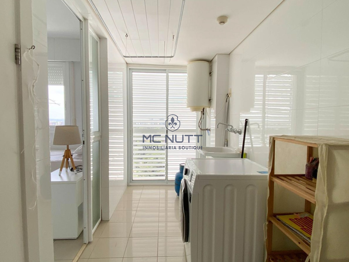 Apartamento Ref.697/ - Excepcional Penthouse en mansa