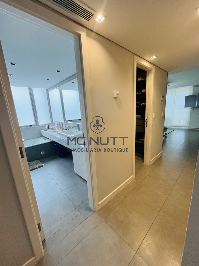 Apartamento Ref.656/ - VENTA DEPARTAMENTO PRIMERA LINEA PLAYA MANSA