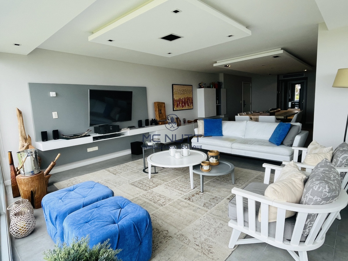 Apartamento Ref.656/ - VENTA DEPARTAMENTO PRIMERA LINEA PLAYA MANSA