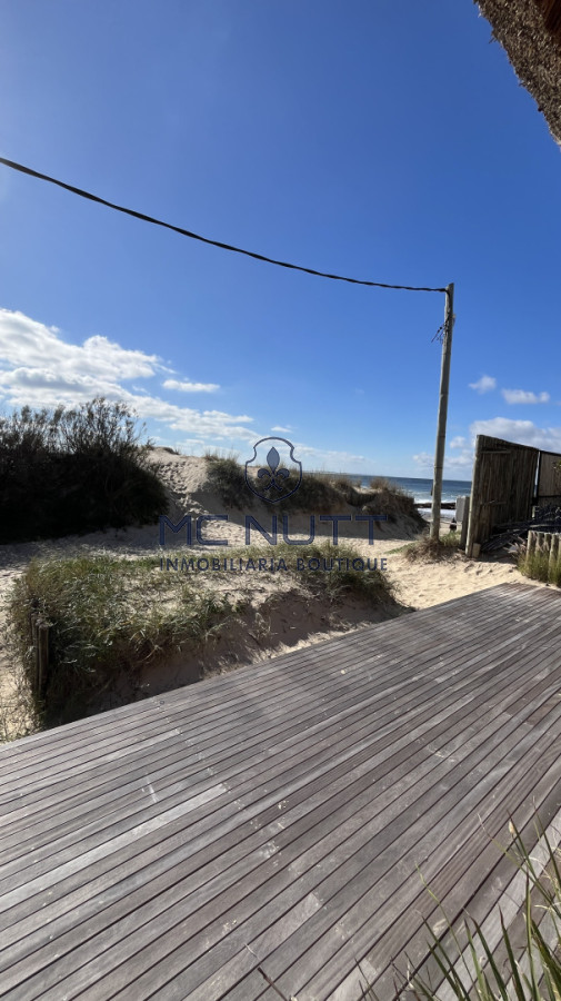 Casa ID.803/ - CASA FRENTE AL MAR JOSE IGNACIO