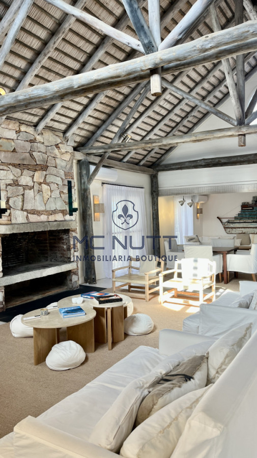 Casa ID.803/ - CASA FRENTE AL MAR JOSE IGNACIO
