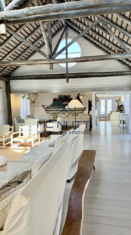 Casa ID.803/ - CASA FRENTE AL MAR JOSE IGNACIO
