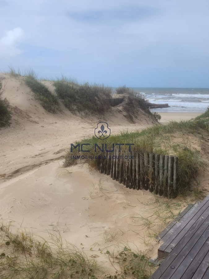 Casa ID.803/ - CASA FRENTE AL MAR JOSE IGNACIO