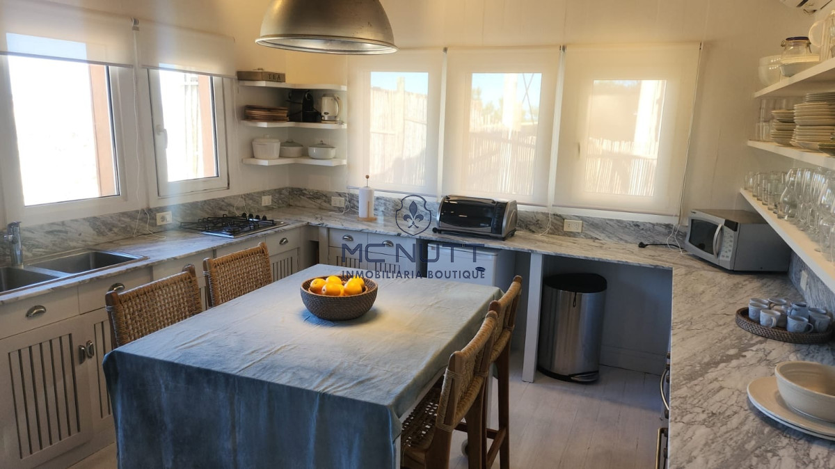 Casa ID.803/ - CASA FRENTE AL MAR JOSE IGNACIO