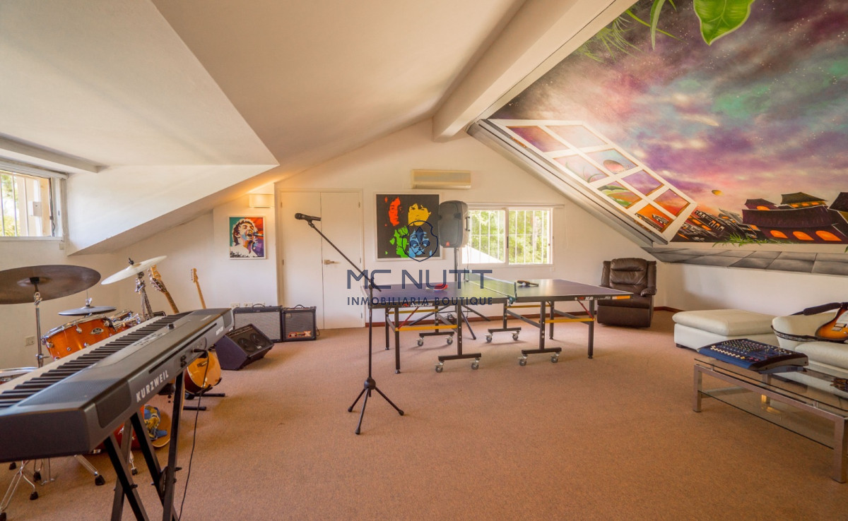 Casa ID.628/ - Casa de alta categoría en el corazón de Punta del Este