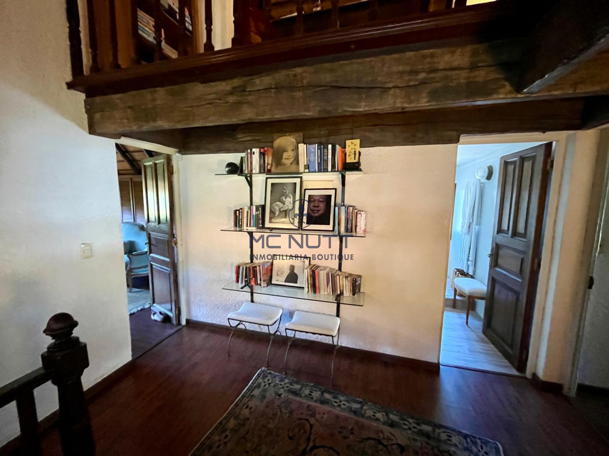 Casa ID.652/ - AMPLIA PROPIEDAD EN VENTA EN MANSA