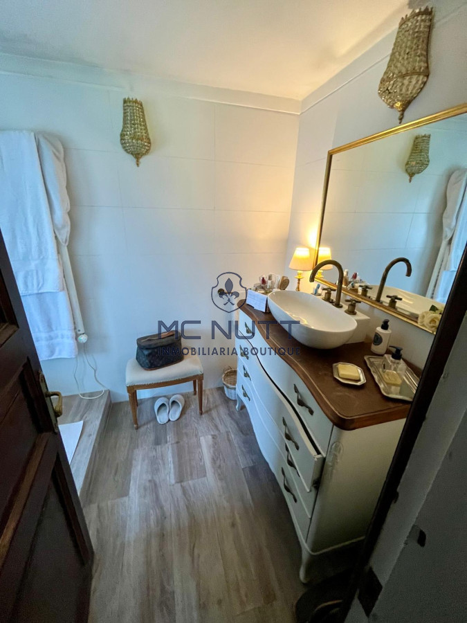 Casa ID.652/ - AMPLIA PROPIEDAD EN VENTA EN MANSA