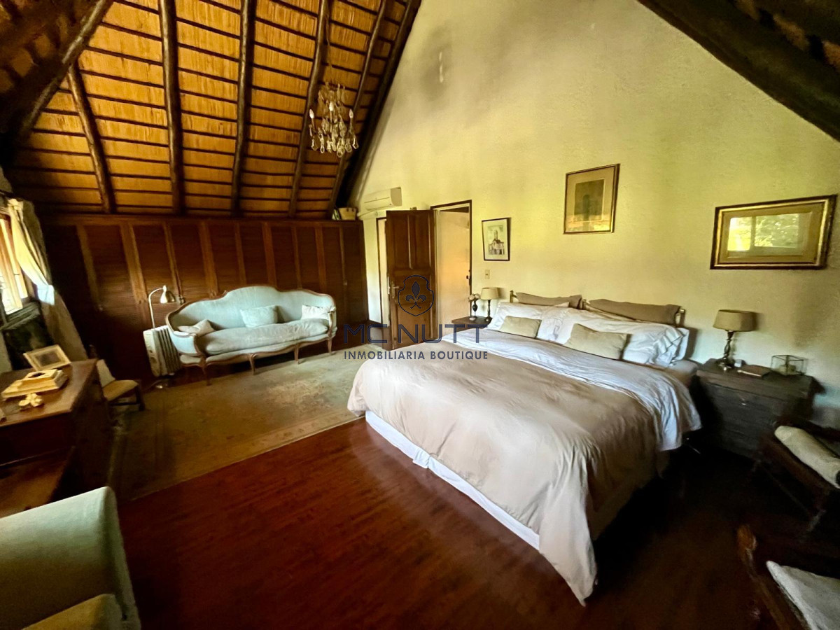 Casa ID.652/ - AMPLIA PROPIEDAD EN VENTA EN MANSA