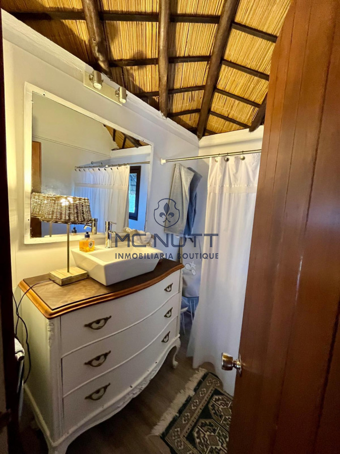 Casa ID.652/ - AMPLIA PROPIEDAD EN VENTA EN MANSA