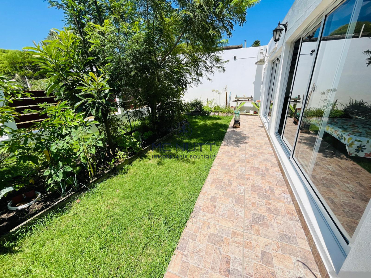 Casa ID.708/ - Casa en venta en Pinares