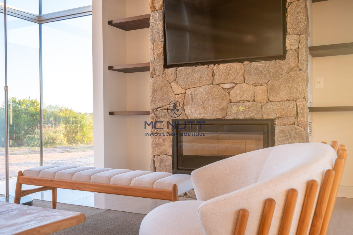 Casa ID.68/ - Casa en  Barrio Privado