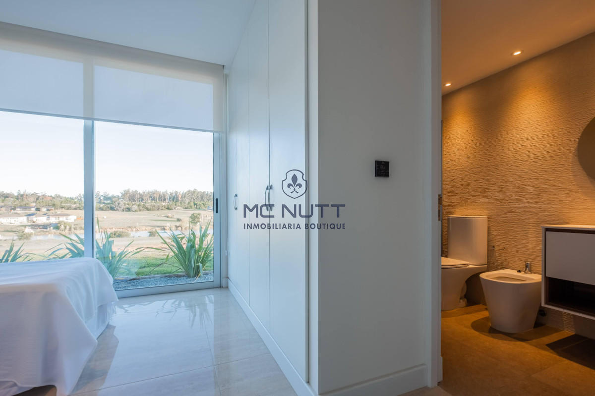 Casa ID.68/ - Casa en  Barrio Privado