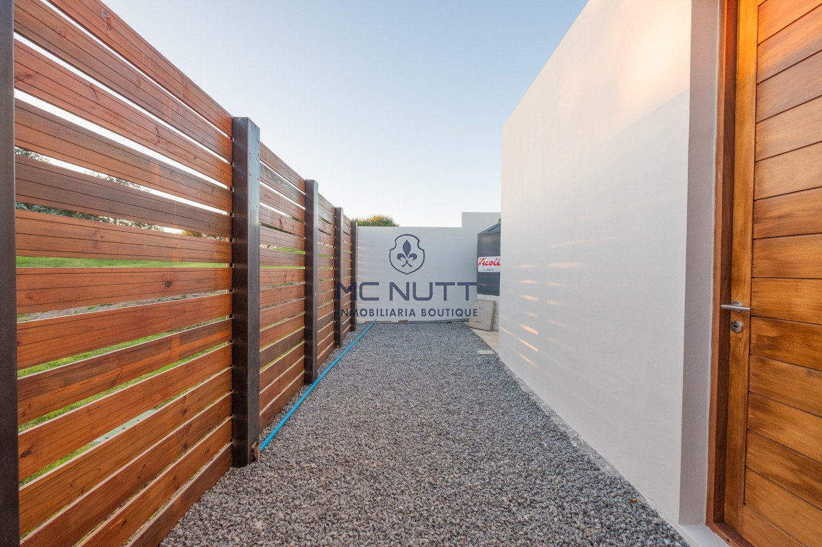 Casa ID.68/ - Casa en  Barrio Privado