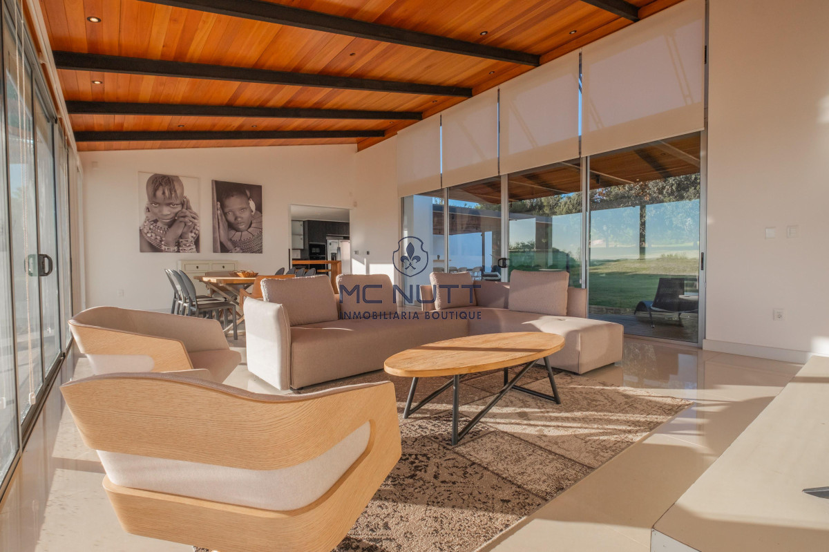 Casa ID.69/ - Casa en  Barrio Privado