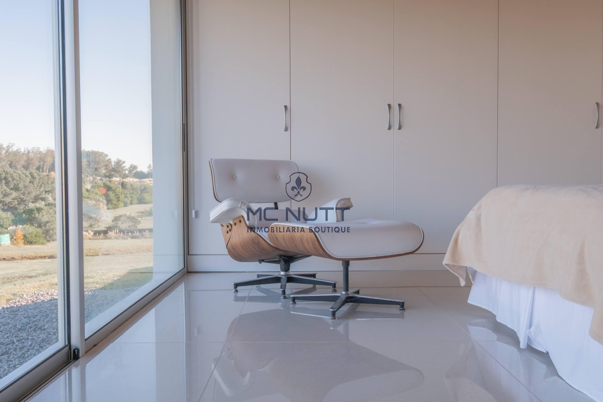 Casa ID.69/ - Casa en  Barrio Privado