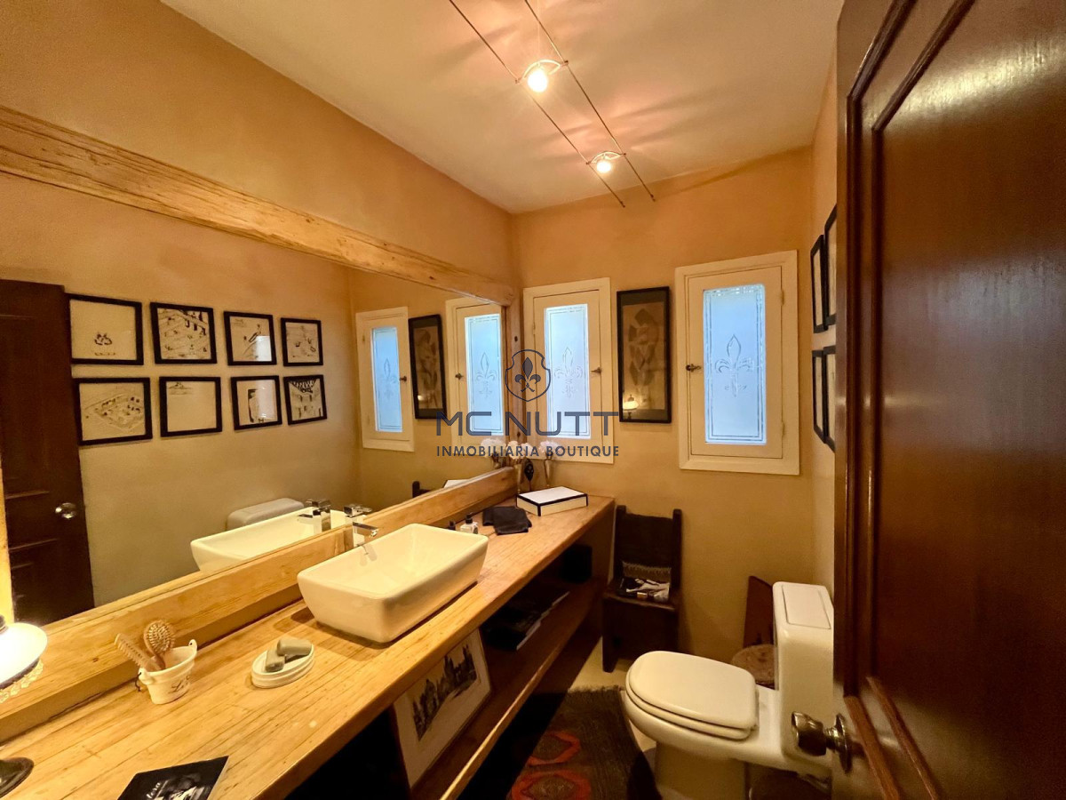 Casa ID.652/ - AMPLIA PROPIEDAD EN VENTA EN MANSA