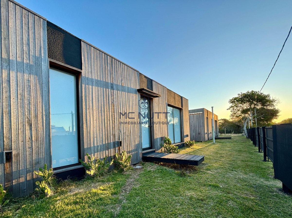 Casa ID.706/ - Casa a estrenar en La Juanita