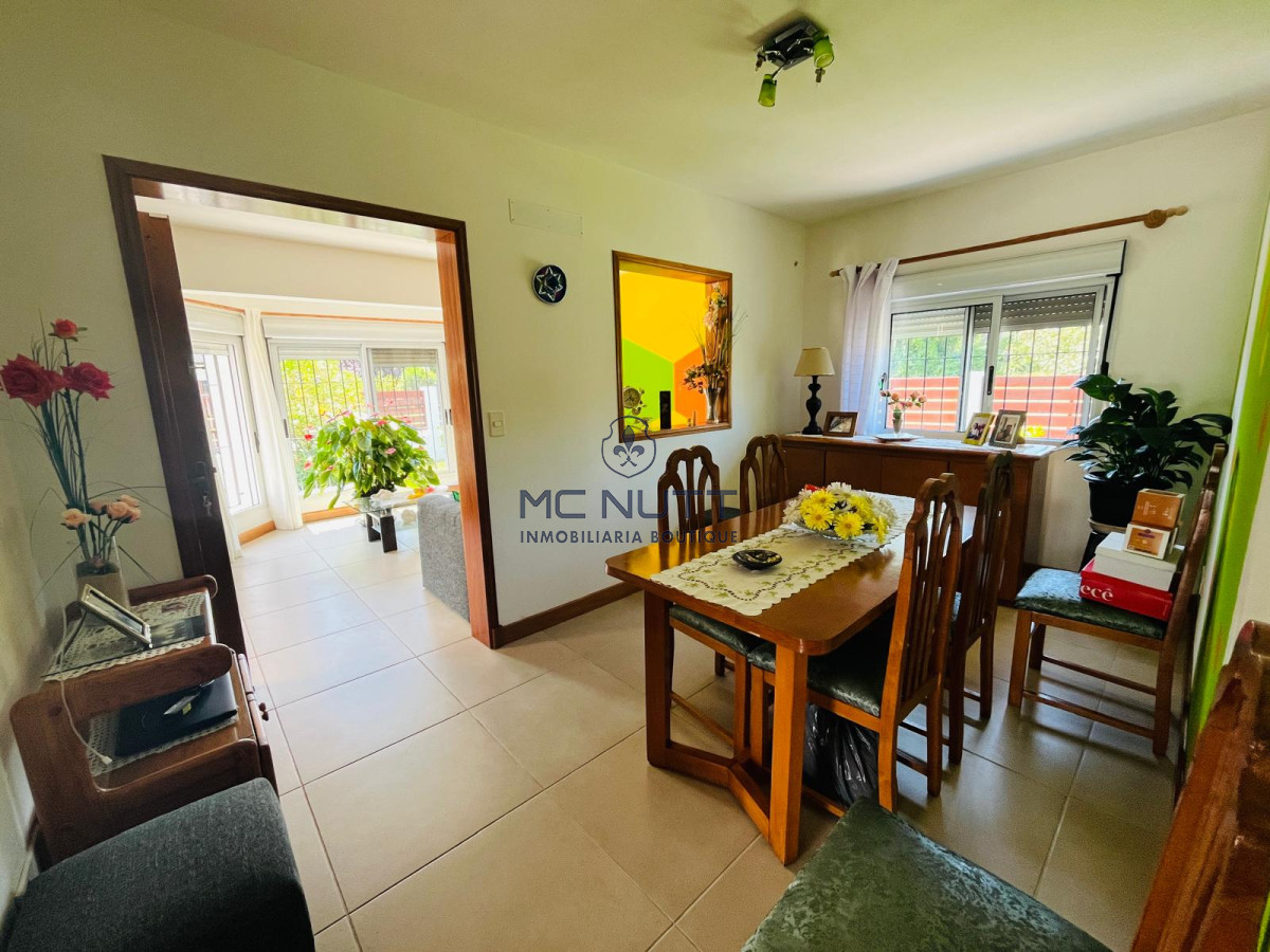 Casa ID.708/ - Casa en venta en Pinares