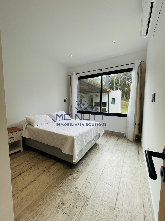 Casa ID.616/ - Hermosa casa en Acres de Solanas