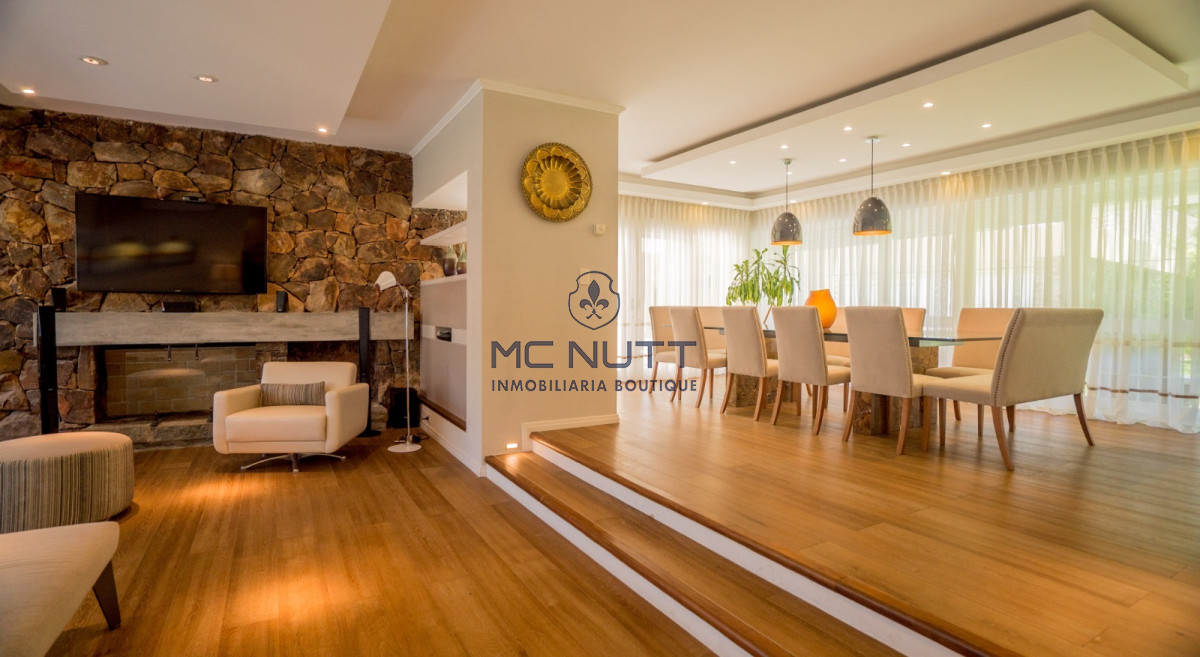 Casa ID.628/ - Casa de alta categoría en el corazón de Punta del Este