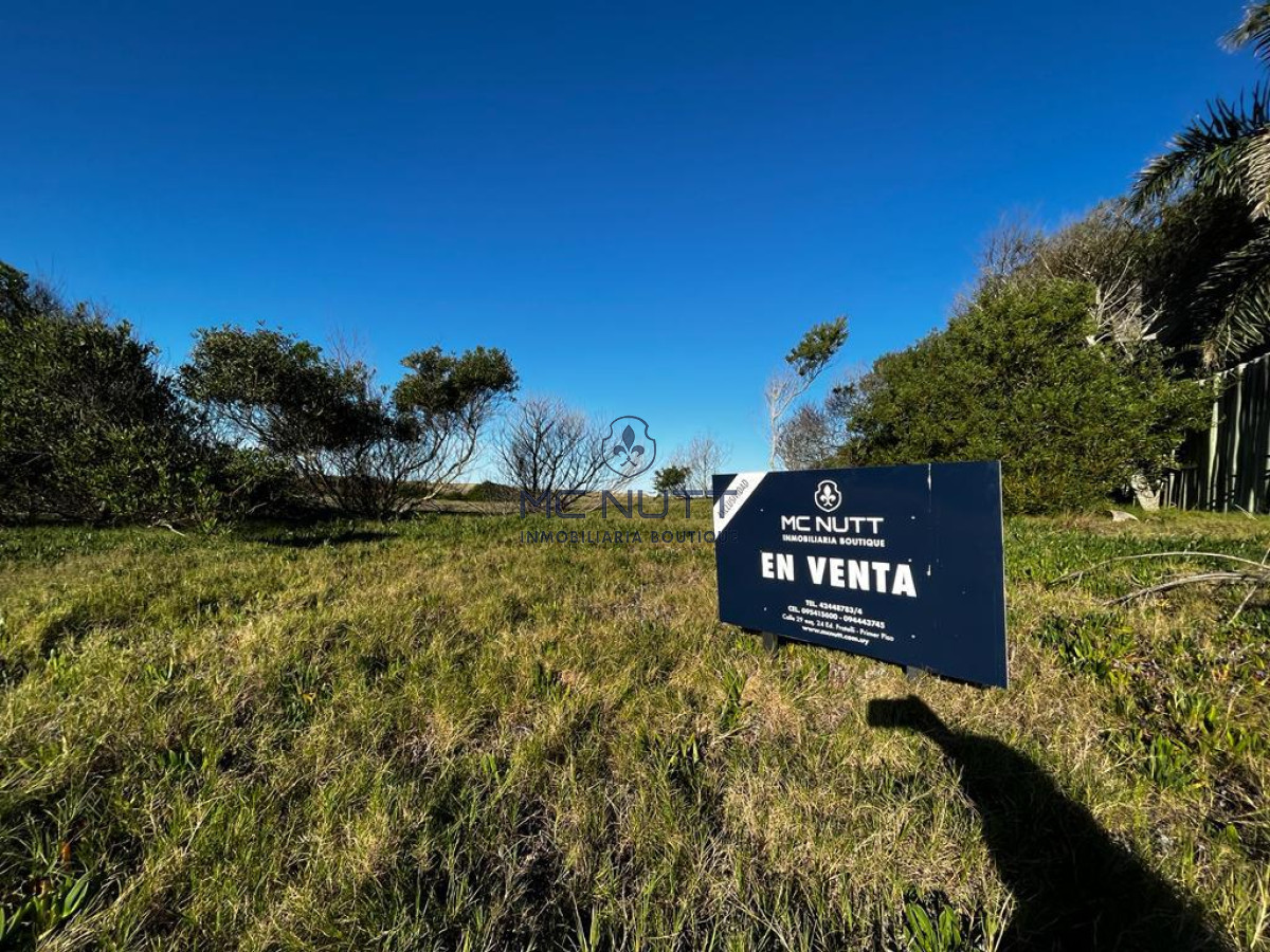 Terreno ID.73/ - TERRENO SOBRE EL MAR EN SANTA MONICA