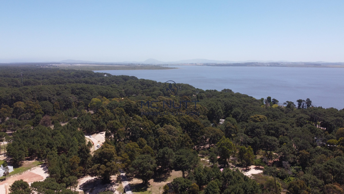 Terreno ID.83/ - Terreno en Acres de Solanas - Punta del Este Oportunidad