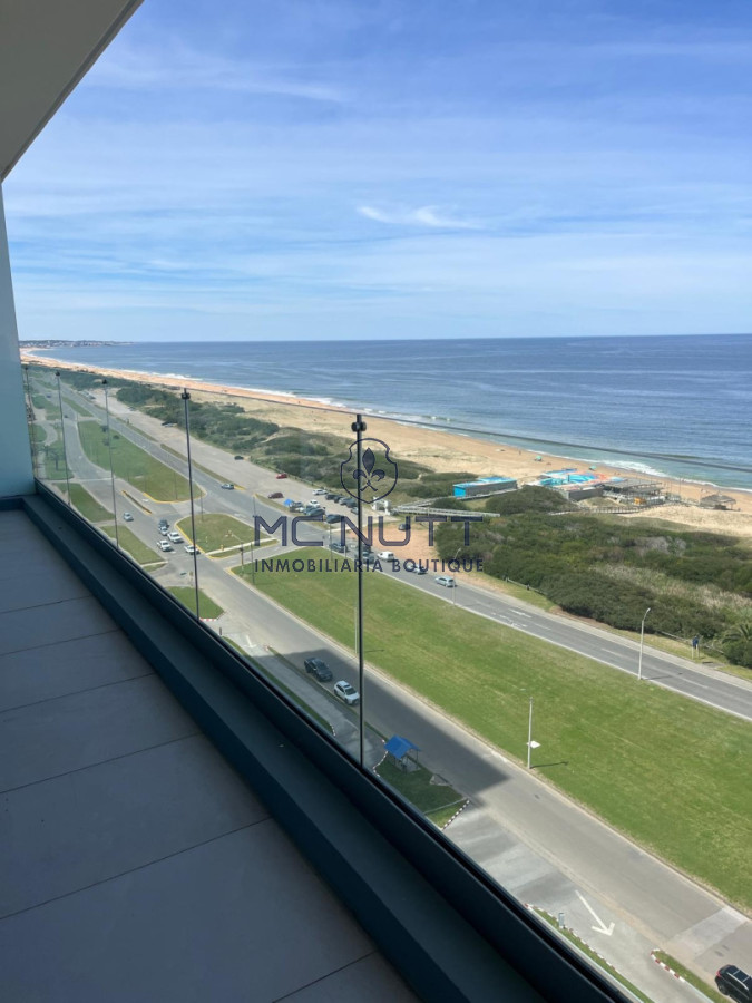 Apartamento Ref.820/ - Le Parc IV piso alto en venta 3 dormitorios