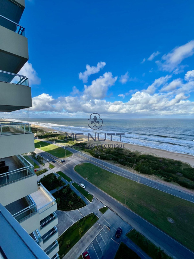 Apartamento Ref.814/ - EDIFICIO TORRE LOBOS EN VENTA 3 DORMITORIOS