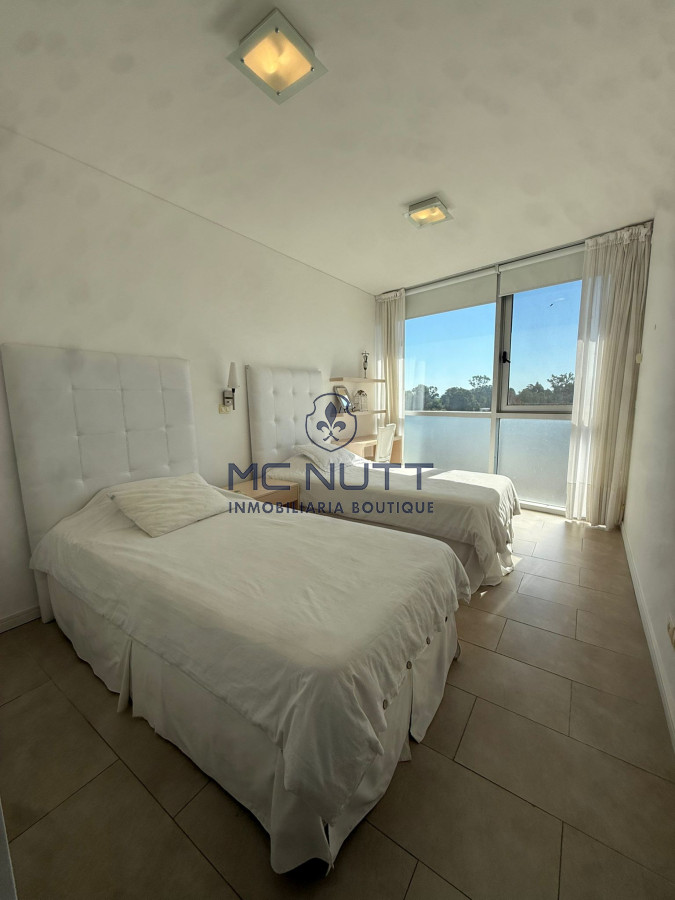 Apartamento Ref.716/ - DELAMAR 102