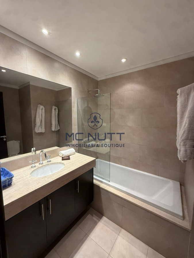 Apartamento Ref.716/ - DELAMAR 102