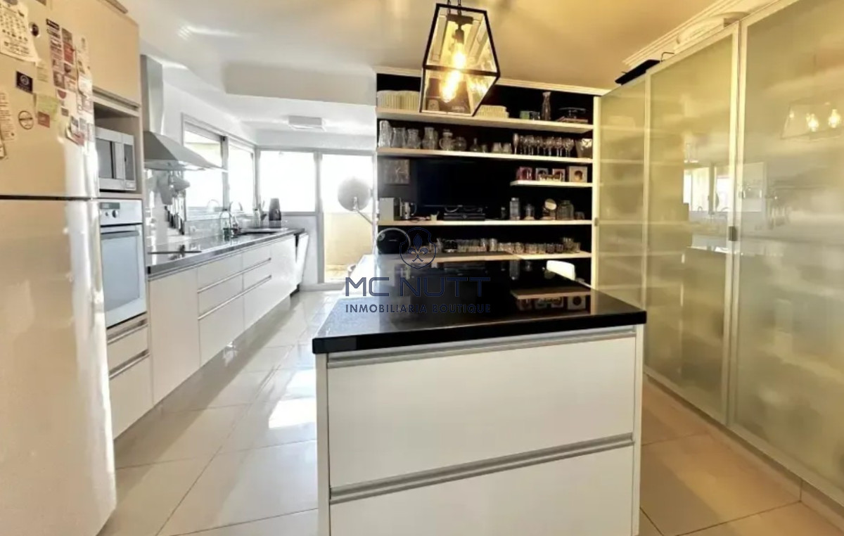 Apartamento Ref.814/ - EDIFICIO TORRE LOBOS EN VENTA 3 DORMITORIOS