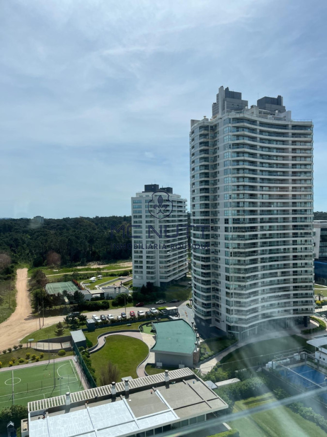 Apartamento Ref.820/ - Le Parc IV piso alto en venta 3 dormitorios