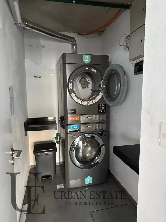 Apartamento ID.487 - Alquiler Apartamento 1 Dormitorio Amueblado Piso 9, En Pocitos 