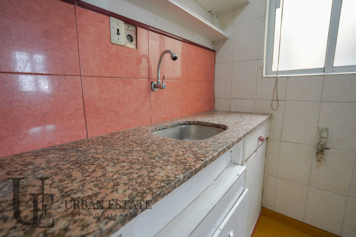 Apartamento ID.578 - Venta Apartamento 2 Dormitorio Planta Baja, En Cordon 