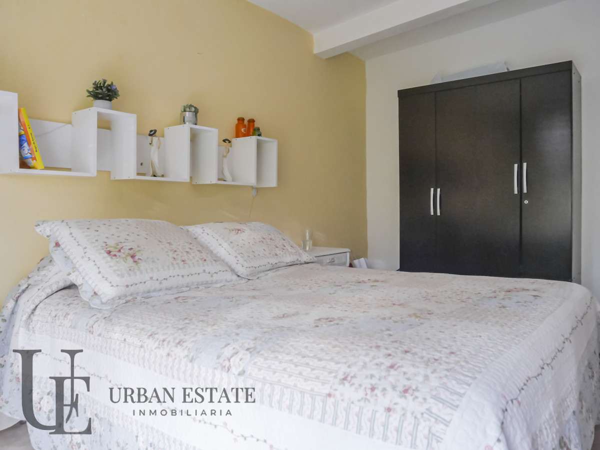 Casa ID.563 - Venta Casa 9 Dormitorios 4 Baños, En La Floresta