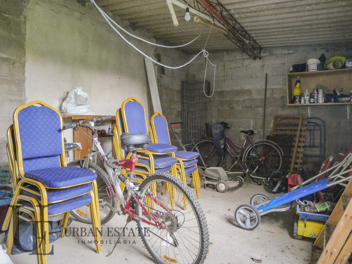 Casa ID.563 - Venta Casa 9 Dormitorios 4 Baños, En La Floresta