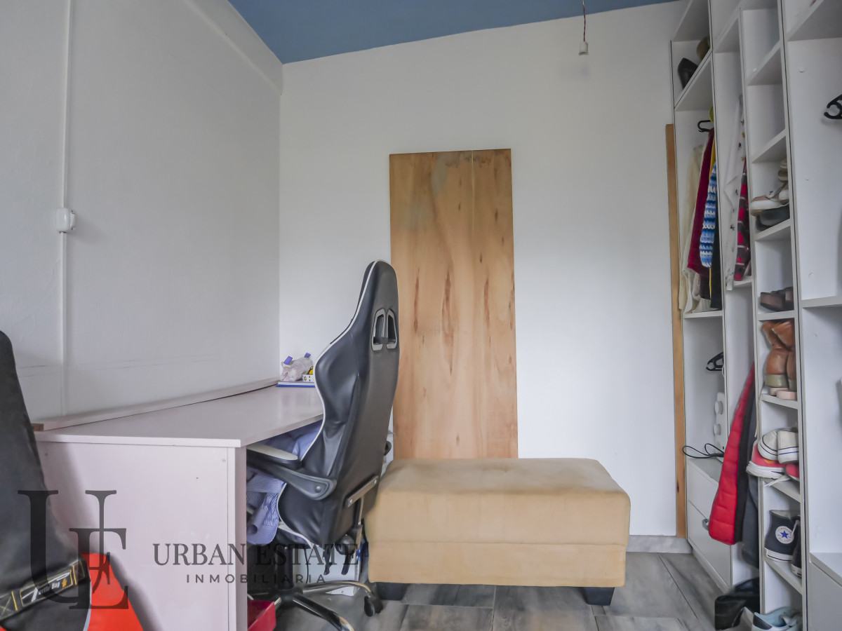 Casa ID.562 - Venta Casa 5 Dormitorios 2 Baños, En La Floresta Sur 